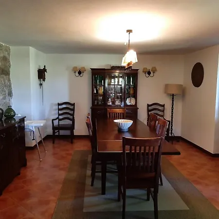 Casa Dos Limoes - Paredes De Coura