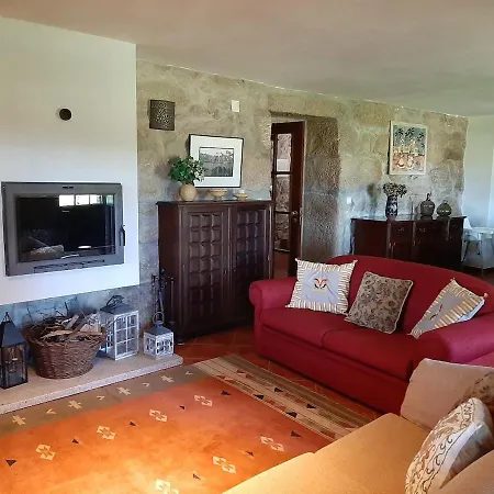 Casa Dos Limoes - Paredes De Coura * Formariz