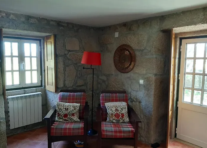 Casa Dos Limoes - Paredes De Coura *