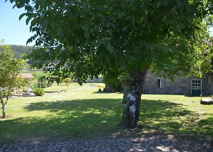 Casa Dos Limoes - Paredes De Coura Formariz