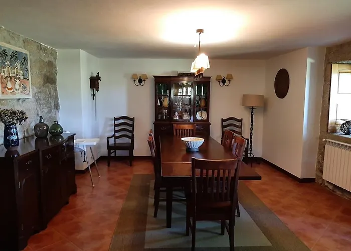 Casa Dos Limoes - Paredes De Coura